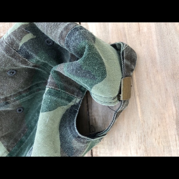 Camo hat - Picture 2 of 2